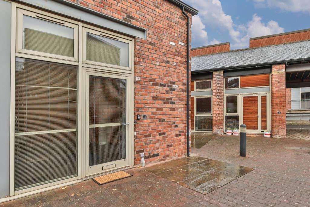Victorian Tramsheds, Modern Apartment + Parking Sheffield Dış mekan fotoğraf